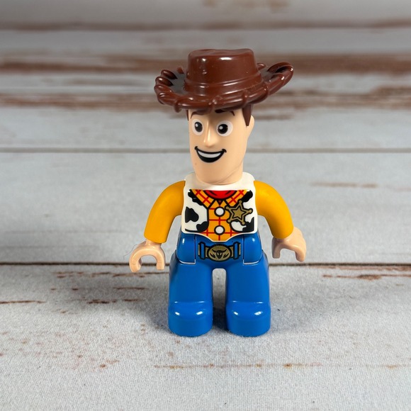 LEGO Duplo Toy Story Woody Minifigure Cowboy Sheriff Brown Hat 2010 Disney